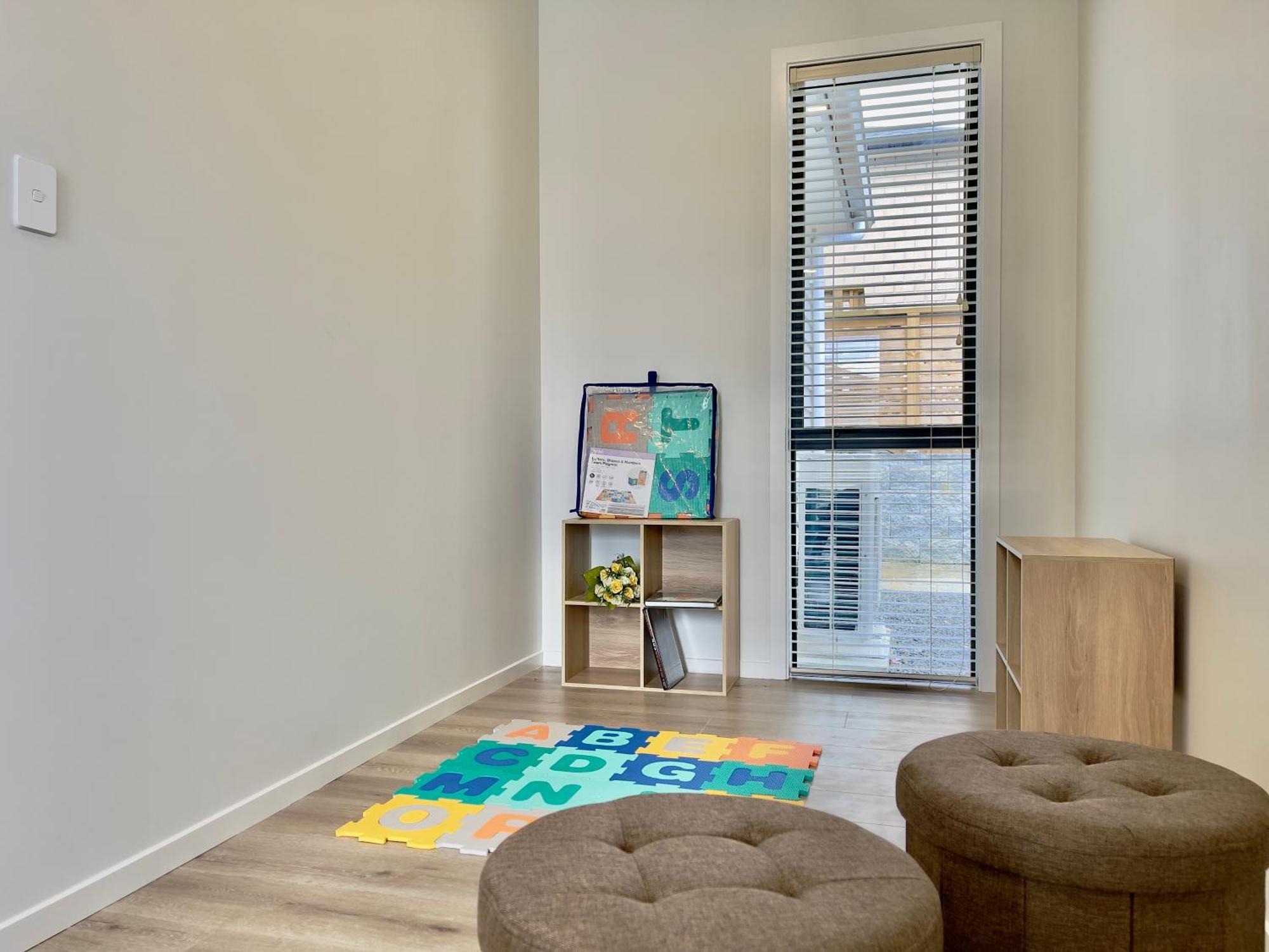 Sky Stars Brand-New Comfortable 3 & 4-Bedroom Houses Оукланд Екстериор снимка