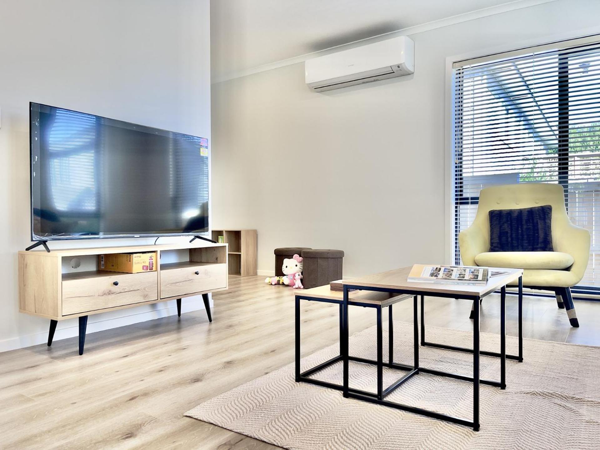 Sky Stars Brand-New Comfortable 3 & 4-Bedroom Houses Оукланд Екстериор снимка